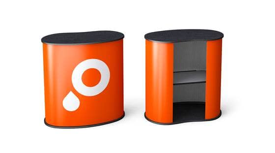 Comptoir d'exposition incurvé