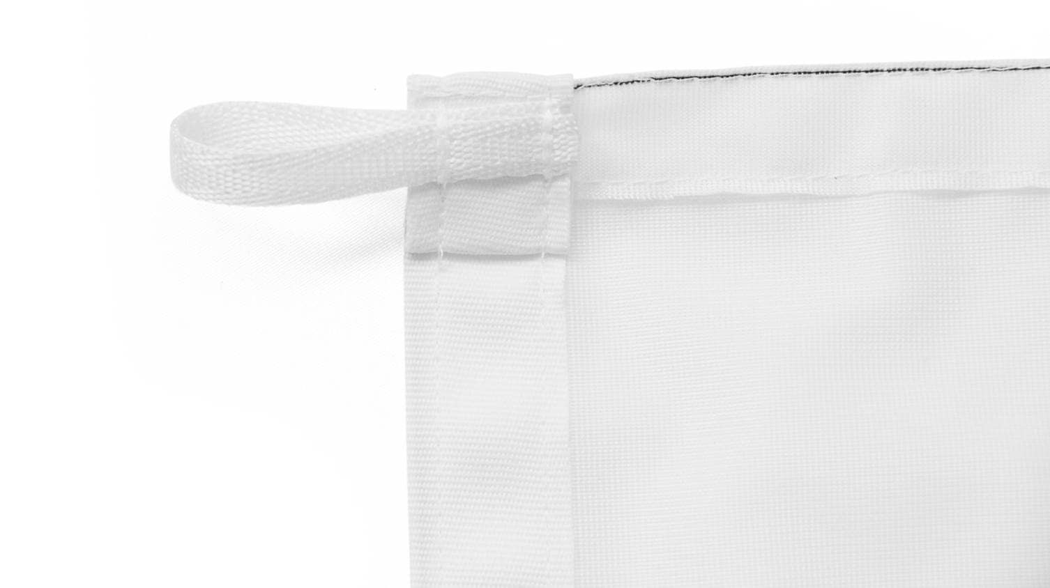 passants en tissu sur drapeau